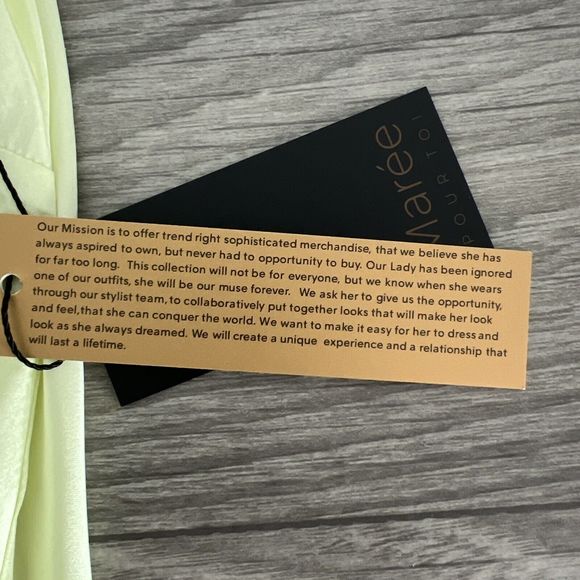 Maree Pour TOI Womens Double V Neck Silk Tank Light Green Size 18 - Picture 6 of 8